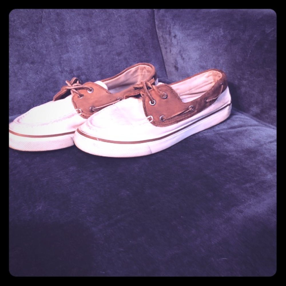 Sperry topsiders